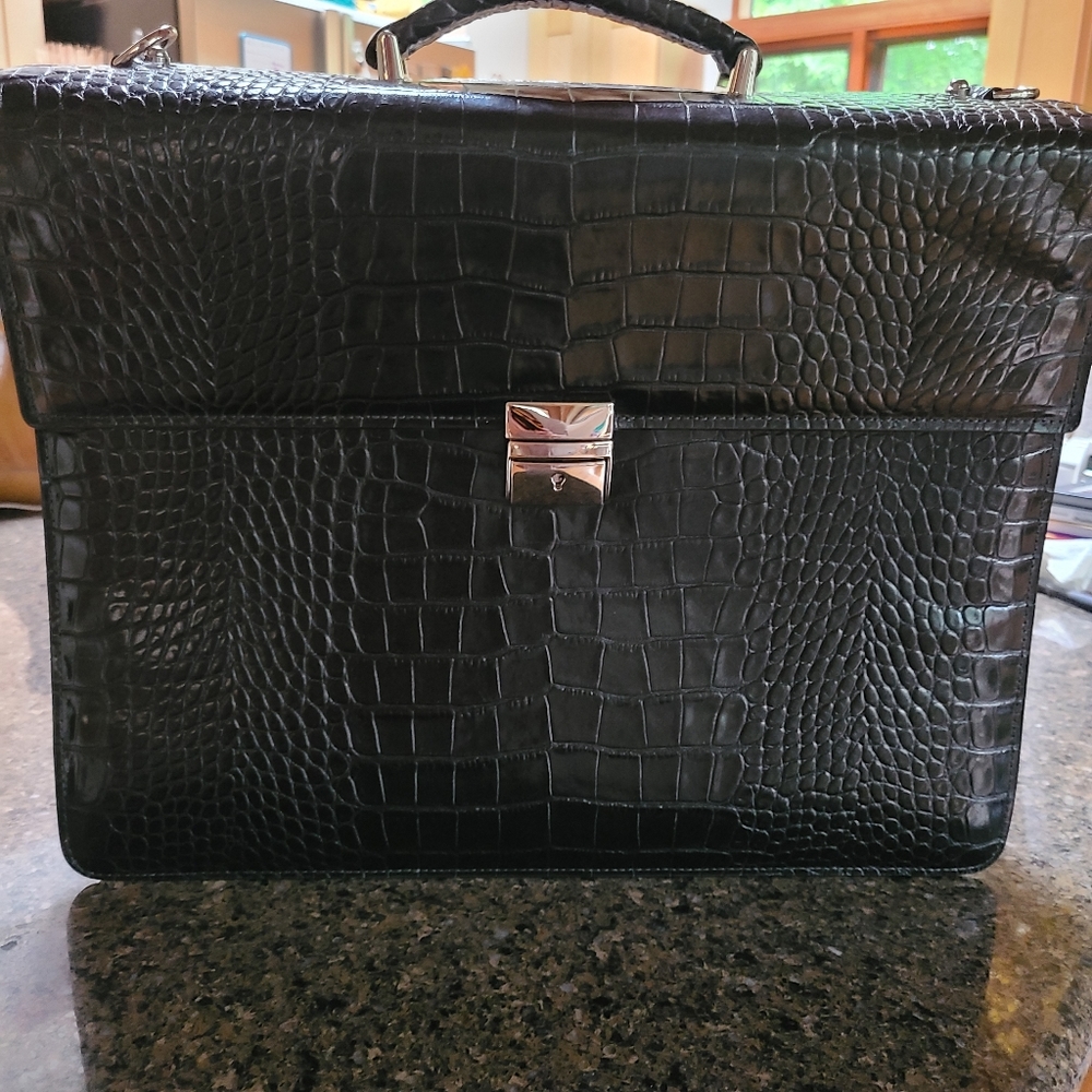 NWOT John George Black Croco'Embossed Leather Briefcase